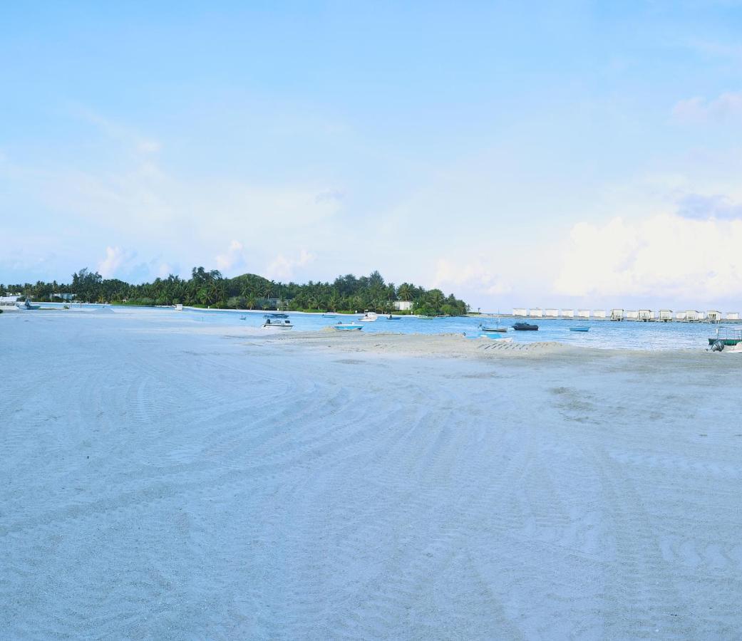 ホテル La Isla Tropica グライドゥ エクステリア 写真