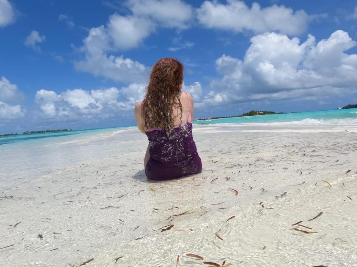 ホテル La Isla Tropica グライドゥ エクステリア 写真